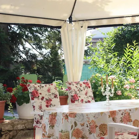 Apartment In Vrvari 5195-1 *